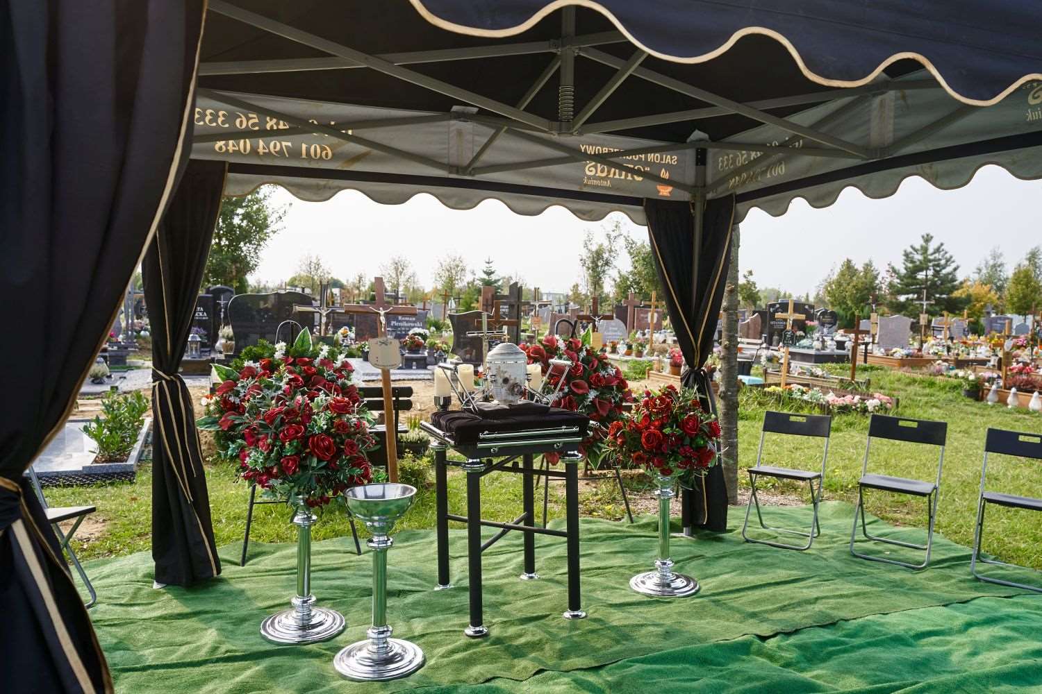 Garść informacji o zakładach pogrzebowych i ich wyborze